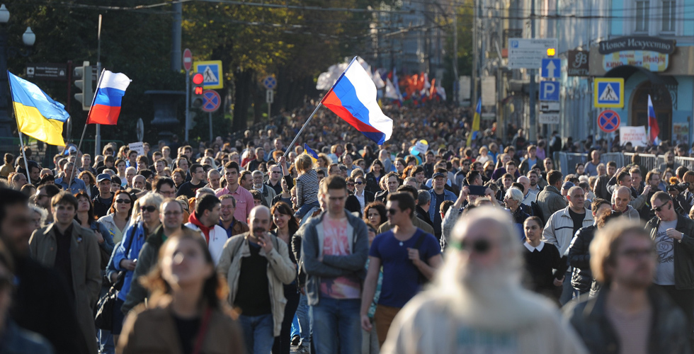 Кто мог себе представить, что в центре Москвы толпа будет кричать Слава Украине - героям слава!? 