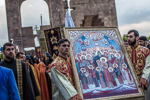 Святые на вырост: к осмыслению канонизации жертв армянского геноцида