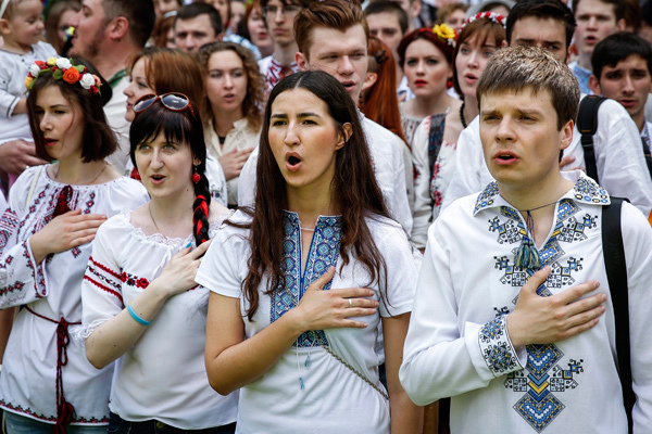 Слова и музыка национализма Восточной Европы Detailed_picture
