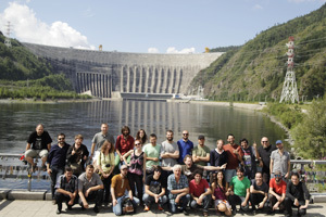 «Не утруждайтесь, у нас одни алкаши» «Не утруждайтесь, у нас одни алкаши»