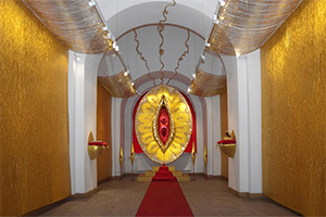 «Действительно ли нужна публичная демонстрация гениталий?» «Действительно ли нужна публичная демонстрация гениталий?»