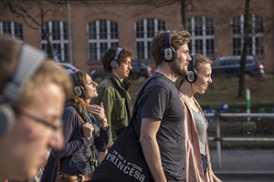 Штефан Кэги: «Театр по-прежнему остается “односторонним” медиа» Штефан Кэги: «Театр по-прежнему остается “односторонним” медиа»