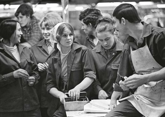 Завод «Москвич». Комсомольский прожектор. 1973