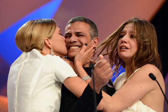 «Жизнь Адель» получает Золотую пальмовую ветвь Каннского кинофестиваля, 26 мая 2013 г.