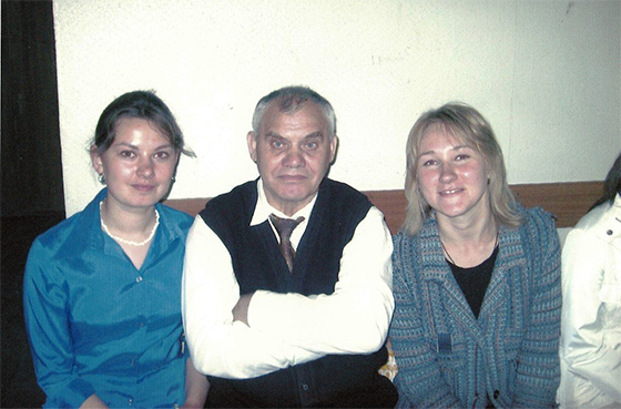 Слева — Татьяна Зайцева, в центре — Н.Н. Алексахин