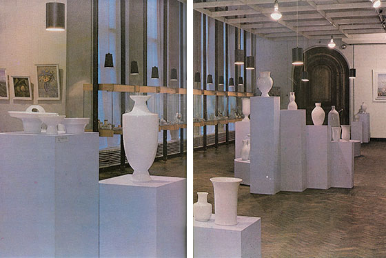 Один из залов экспозиции выставки произведений Анны Лепорской в Ленинградской организации Союза художников РСФСР. 1978
