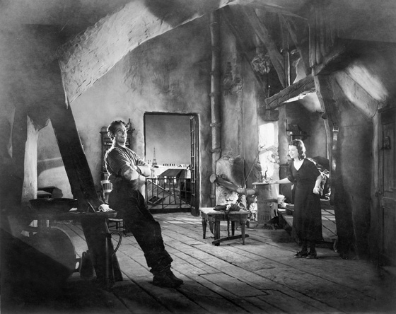 Кадр из фильма «Седьмое небо» (реж. Ф. Борзедж, 1927)