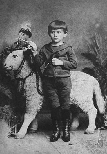 Франц Кафка в возрасте пяти лет, 1888