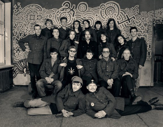 Команда клуба TaMtAm, Бортнюк — крайний слева во втором ряду. Начало 90-х гг.