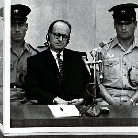 Адольф Эйхман во время суда в Иерусалиме