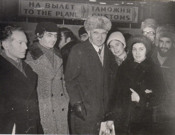 Проводы семьи генерала Григоренко за границу, 1977 г. Второй слева — С. Ходорович