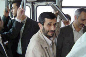 Путин в «Мерседесе» или Ахмадинежад в автобусе?